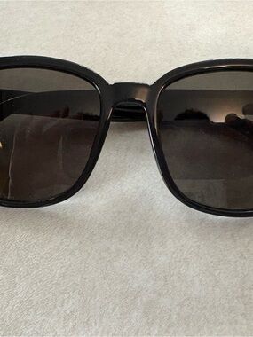 Classic Oversized Black Sunglasses